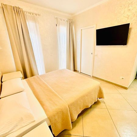 Dodo Holiday In Рим Екстериор снимка