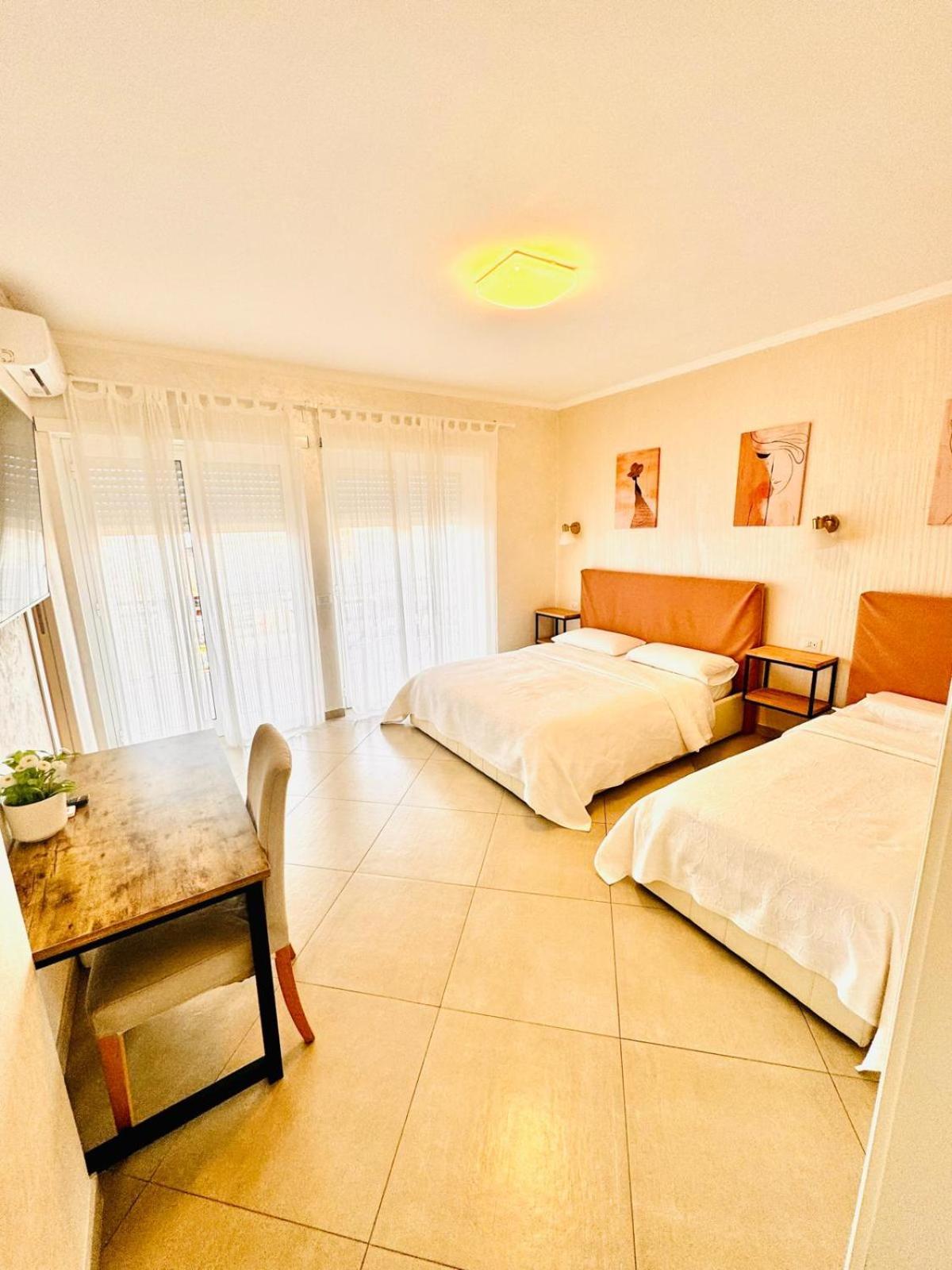 Dodo Holiday In Рим Екстериор снимка