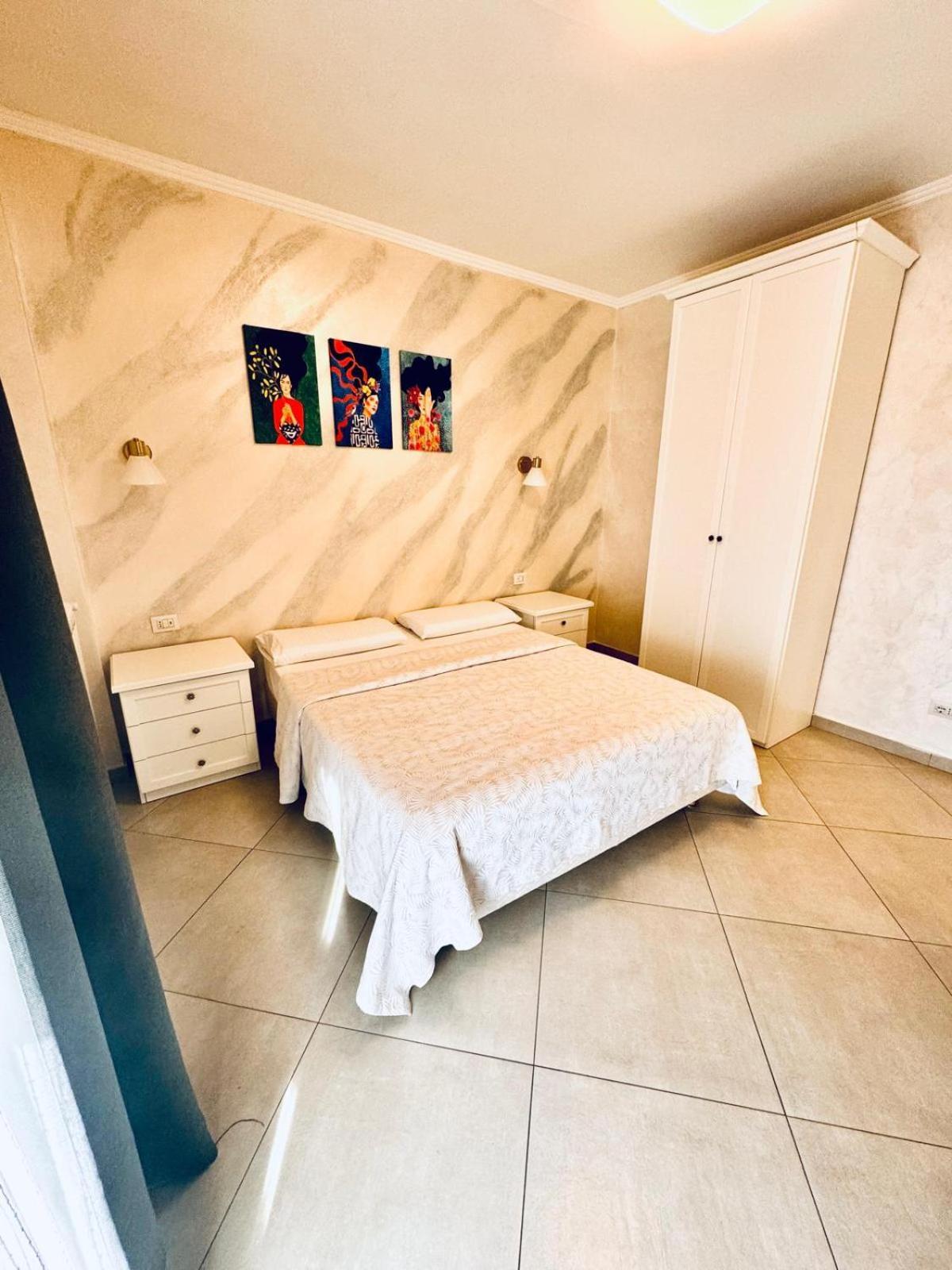 Dodo Holiday In Рим Екстериор снимка